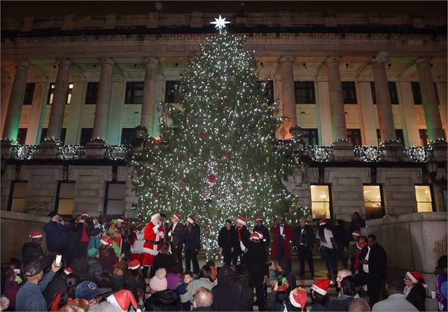 City of Trenton's 2024 Christmas Tree Lighting (Trenton, NJ)